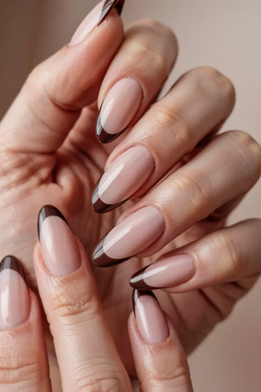 Nail Art Ideas for November 2025 Mocha-Tipped Minimalism