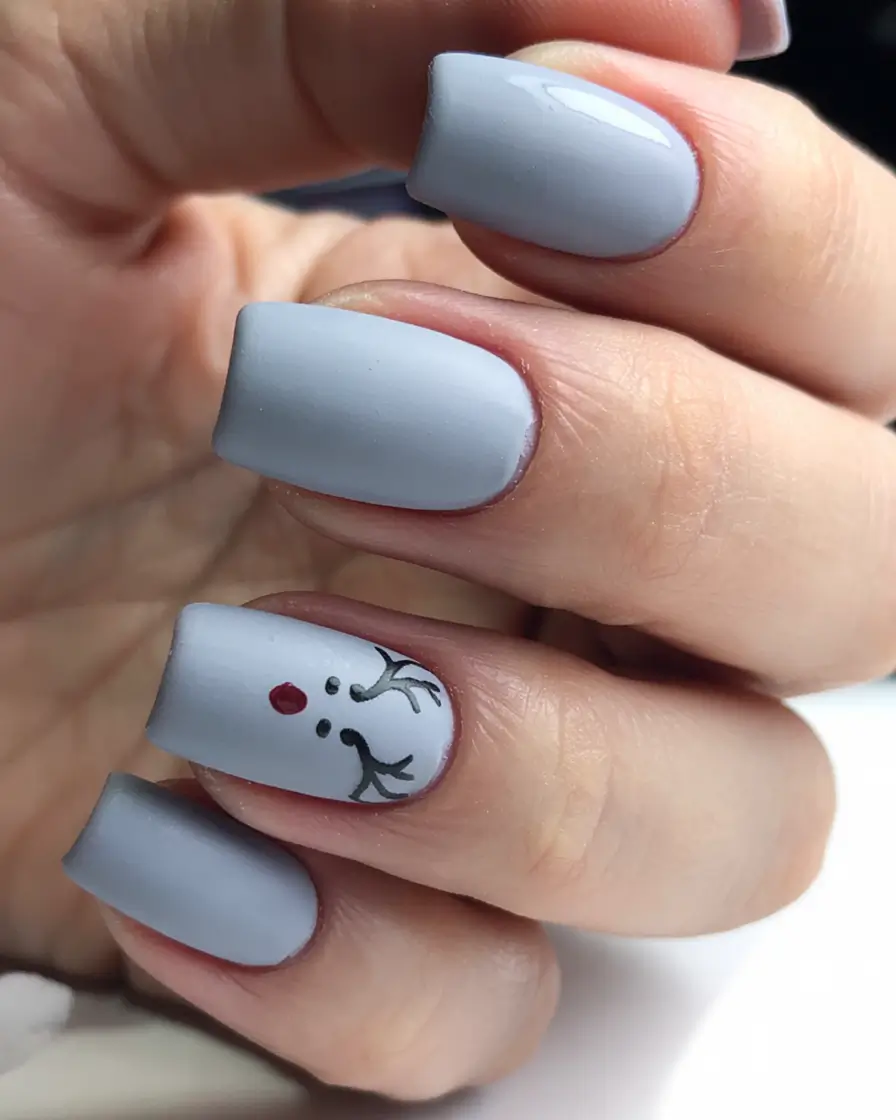 winter nails christmas Frosted Reindeer