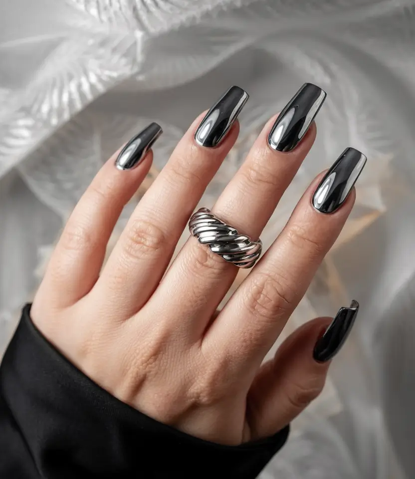 winter nails inspo aesthetic Chrome Elegance