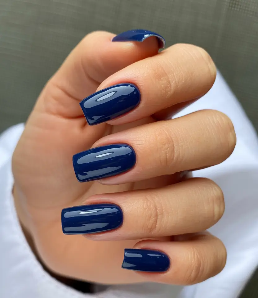 easy simple nails 2026 Deep Navy Gloss for a Bold Winter Statement
