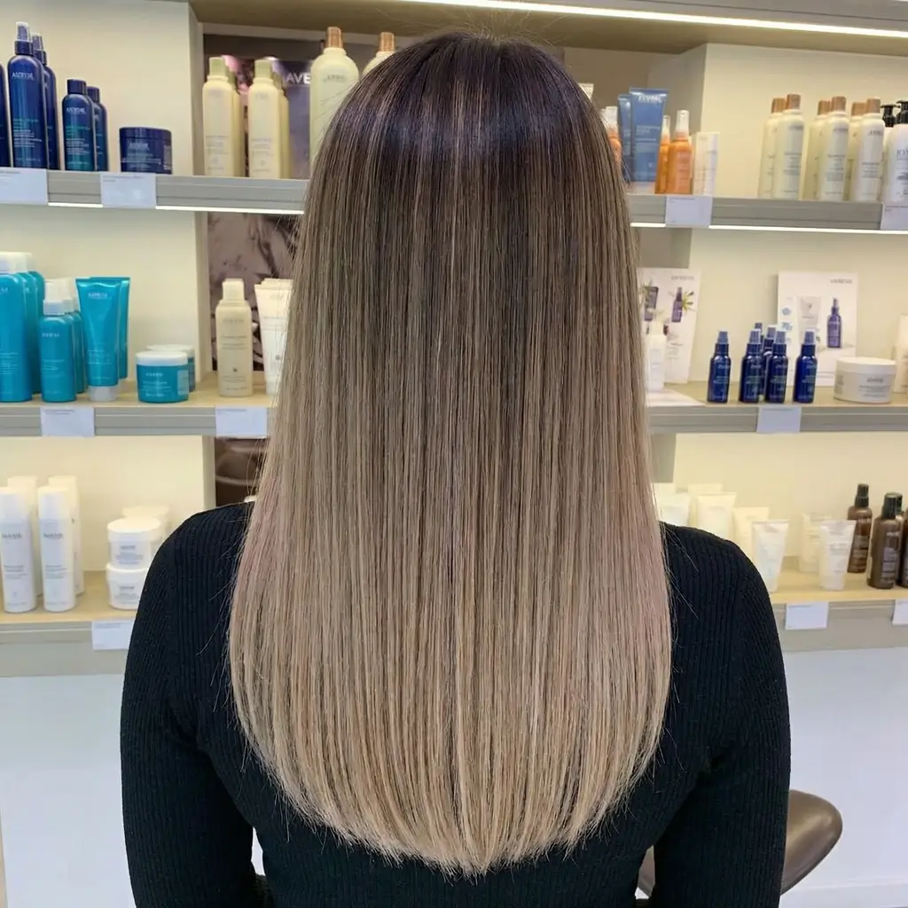 effortless spring hair trends 2026 Straight Ash Beige Ombré for a Clean Spring Refresh