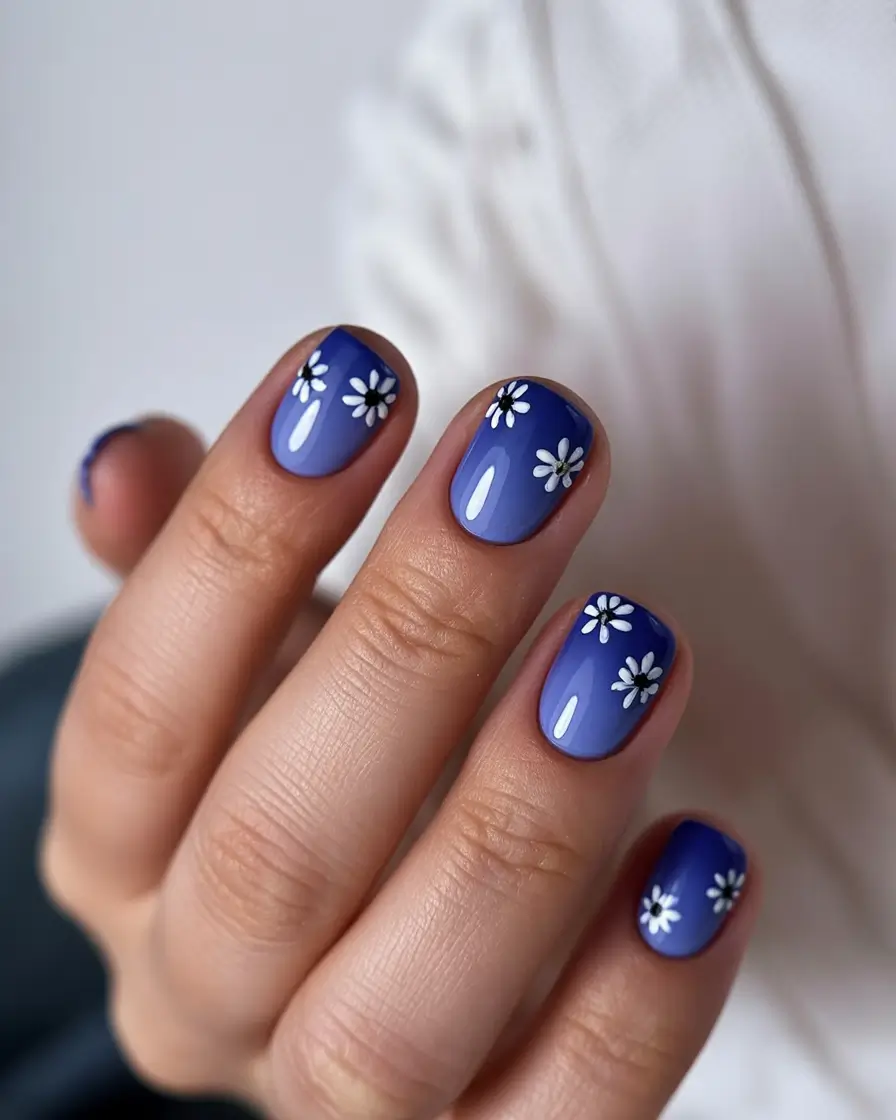 floral spring nails acrylic 2026 Periwinkle Blue Short With Mini White Daisies