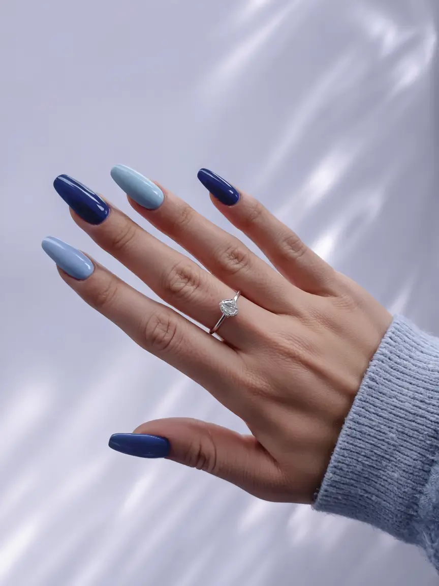 March Nail Colors - spring Ideas 2026 Two Tone Blues for a Calm and Confident Spring Look